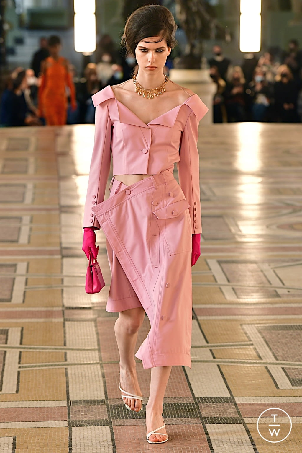 Fashion Week Paris Spring/Summer 2022 look 15 from the Rokh collection womenswear