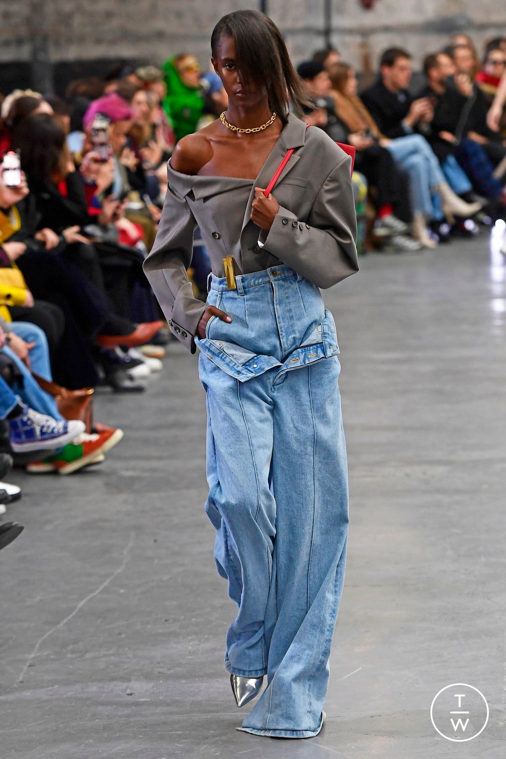 Fashion Week Paris Fall/Winter 2023 look 19 de la collection Rokh womenswear
