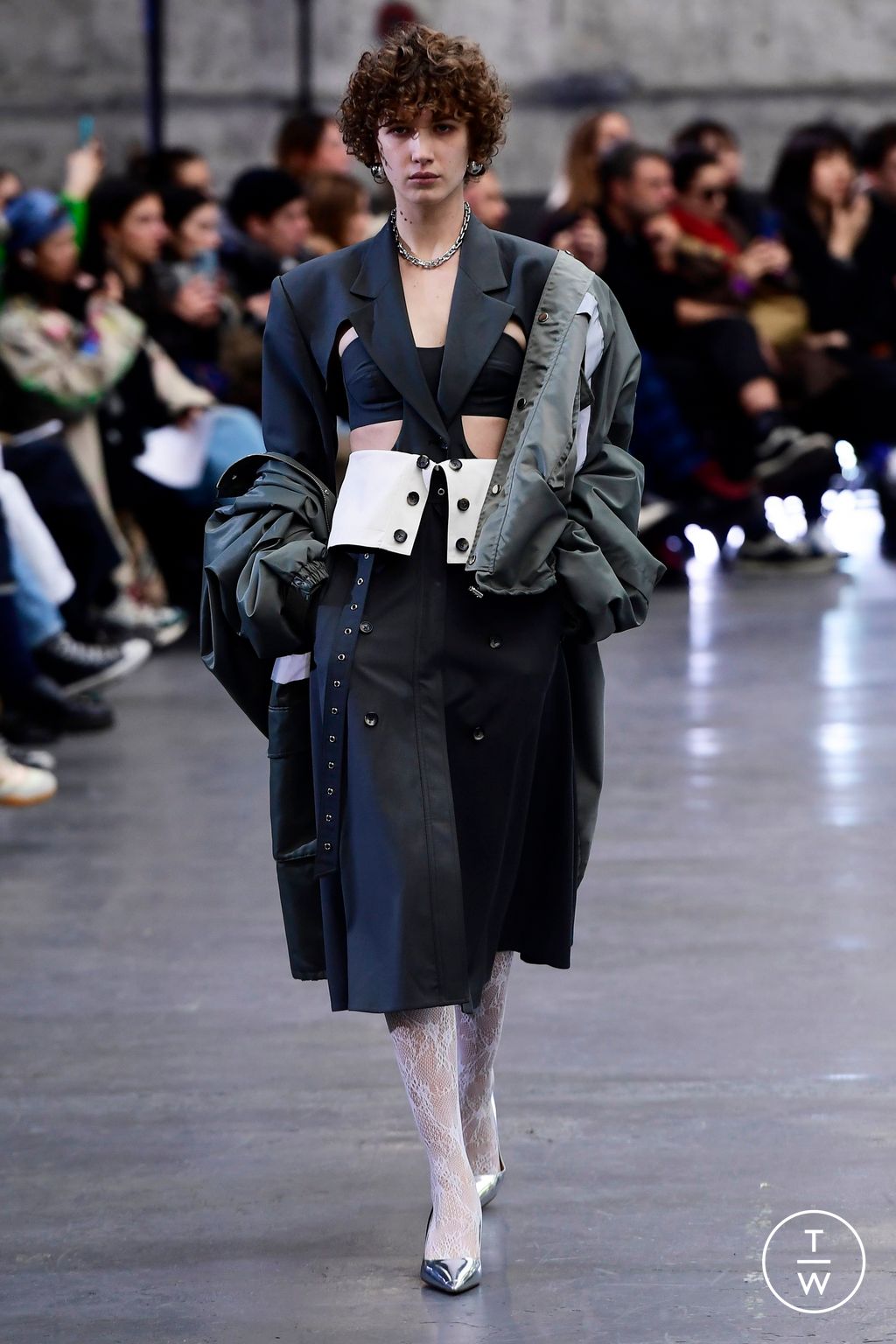 Fashion Week Paris Fall/Winter 2023 look 40 de la collection Rokh womenswear