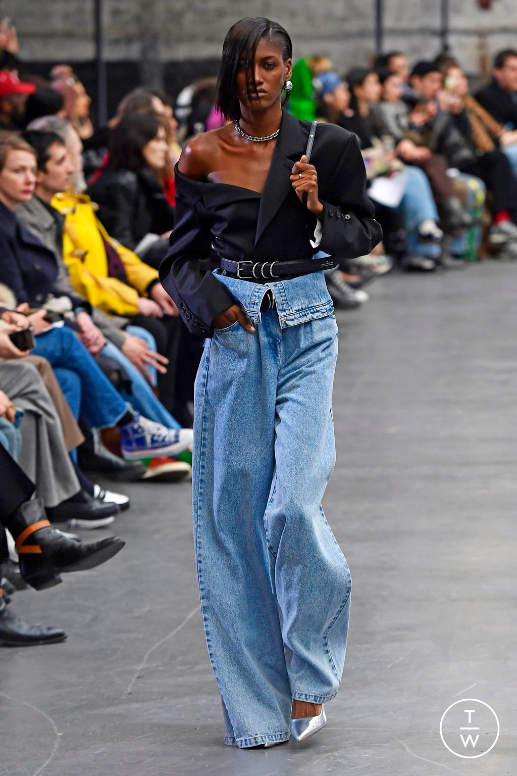 Fashion Week Paris Fall/Winter 2023 look 47 de la collection Rokh womenswear