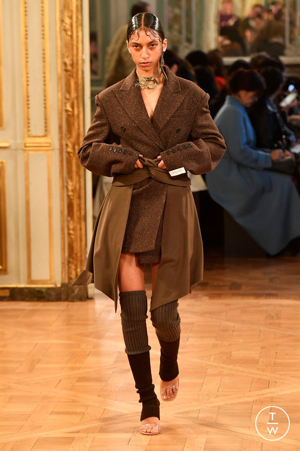 Fashion Week Paris Fall/Winter 2024 look 5 from the Rokh collection 女装