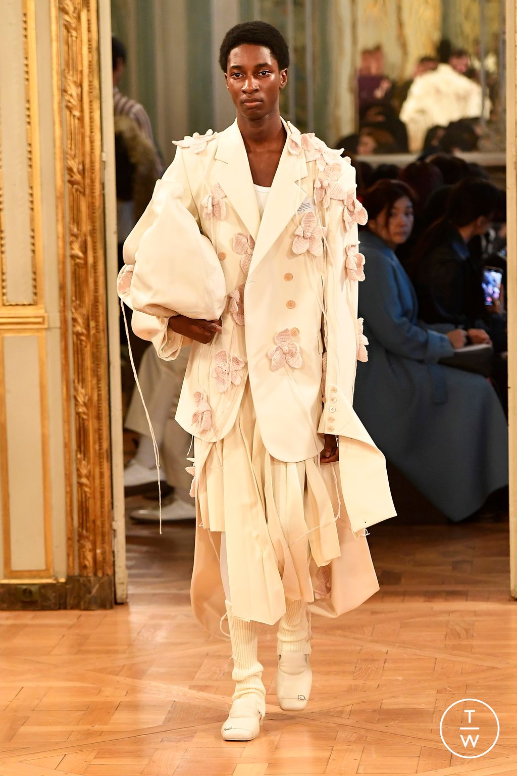 Fashion Week Paris Fall/Winter 2024 look 33 from the Rokh collection womenswear