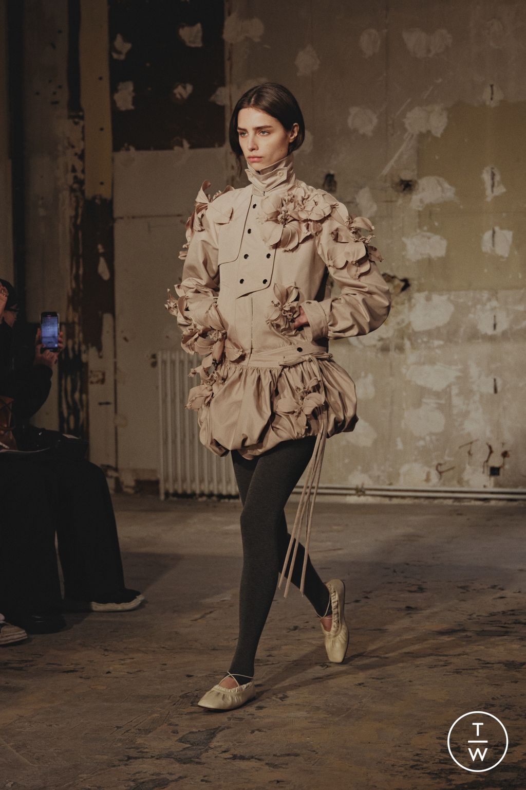 Fashion Week Paris Fall/Winter 2025 look 10 from the Rokh collection womenswear