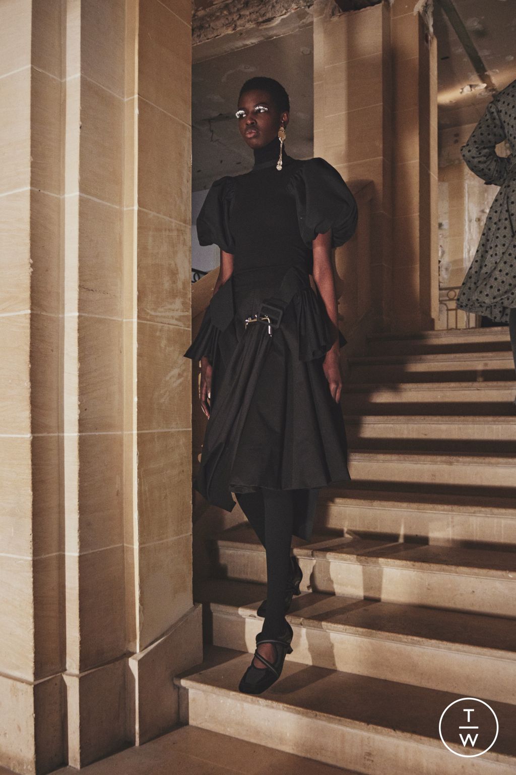 Fashion Week Paris Fall/Winter 2025 look 11 de la collection Rokh womenswear