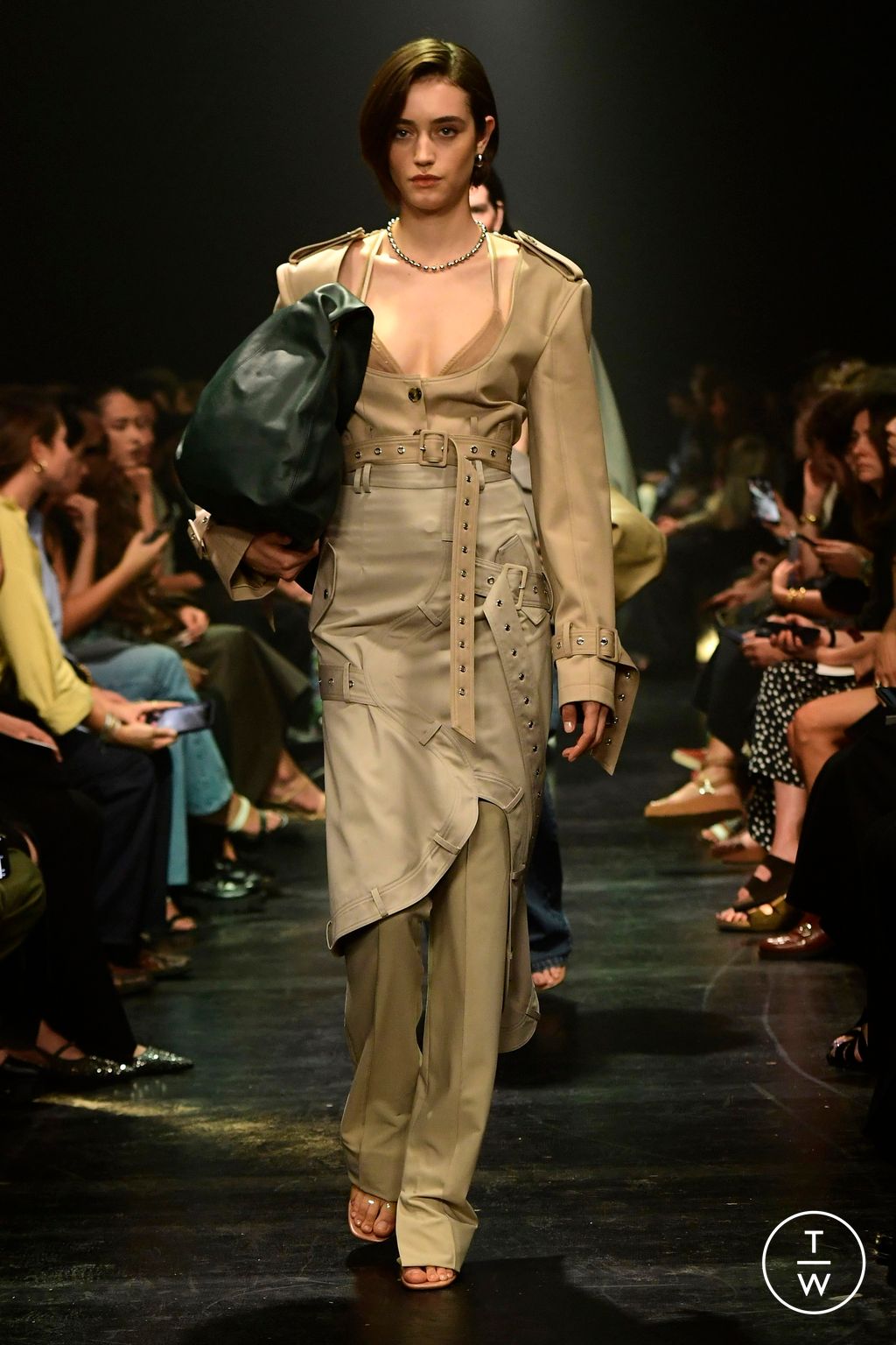 Fashion Week Paris Spring/Summer 2024 look 23 de la collection Rokh womenswear