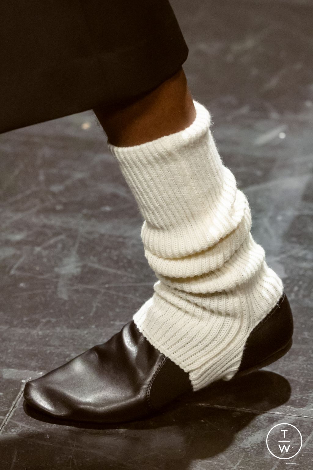 Fashion Week Paris Spring/Summer 2024 look 27 from the Rokh collection womenswear accessories