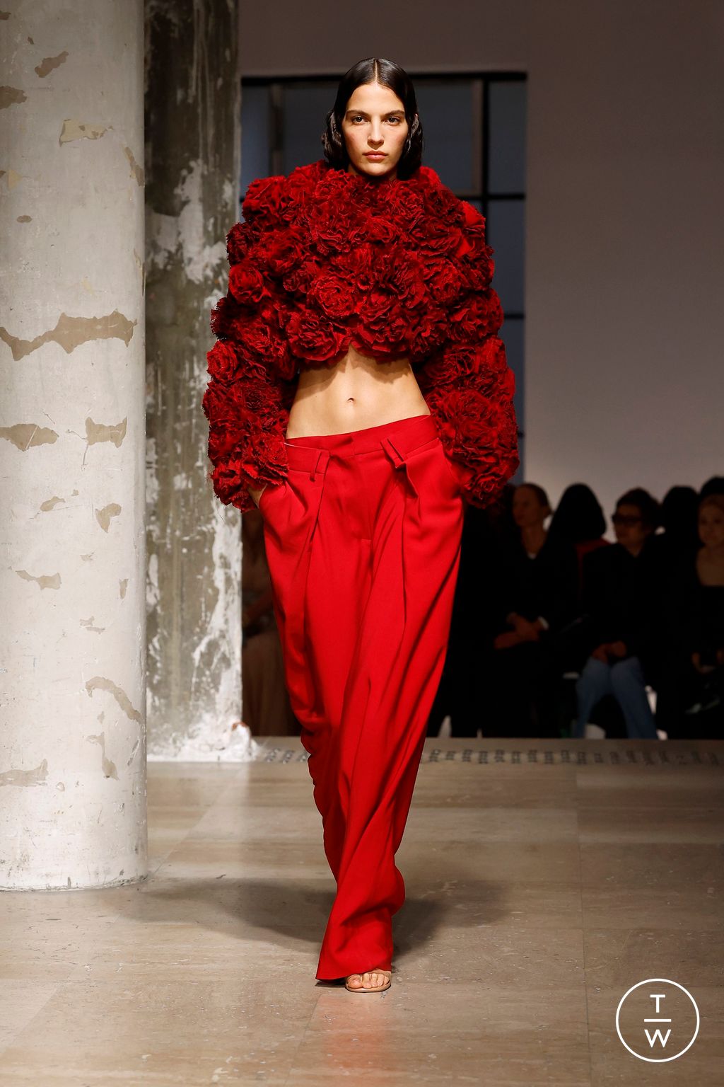 Fashion Week Paris Spring/Summer 2025 look 18 from the Rokh collection womenswear