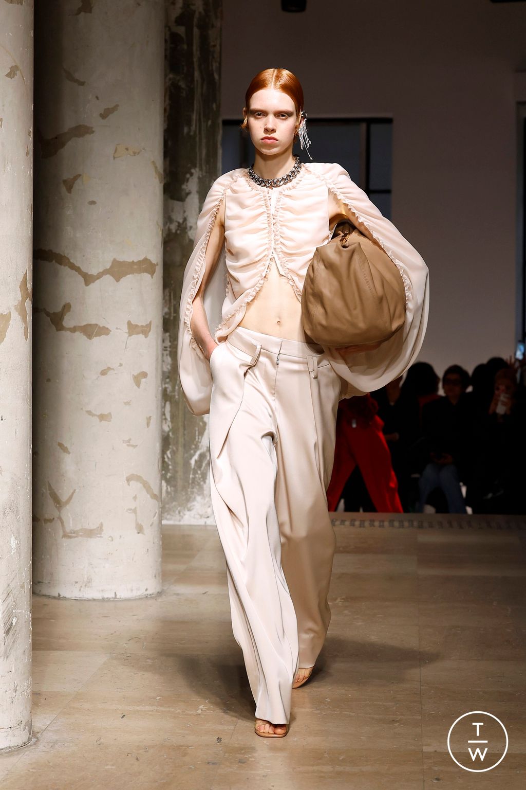 Fashion Week Paris Spring/Summer 2025 look 20 from the Rokh collection womenswear