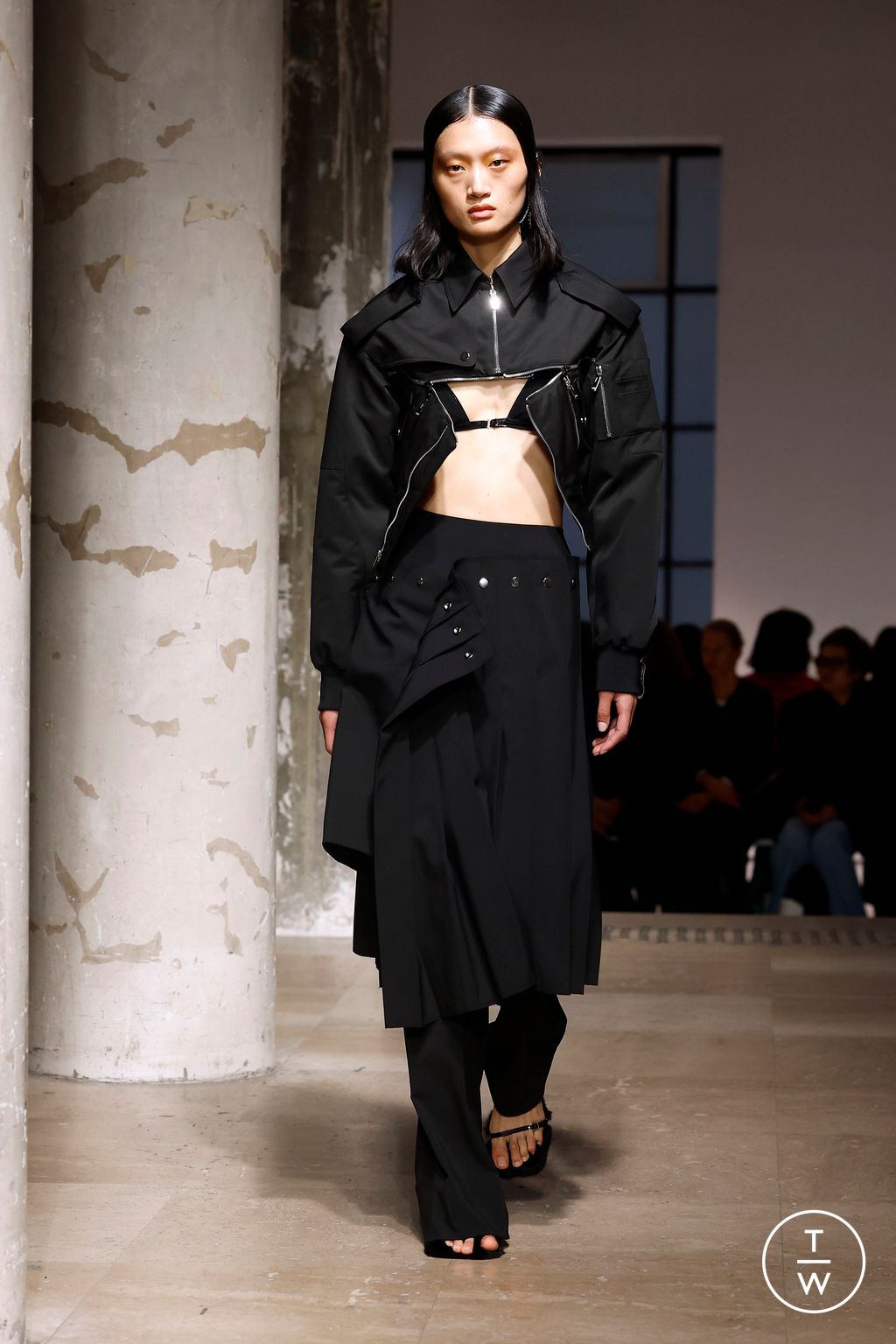 Fashion Week Paris Spring-Summer 2025 look 31 from the Rokh collection womenswear