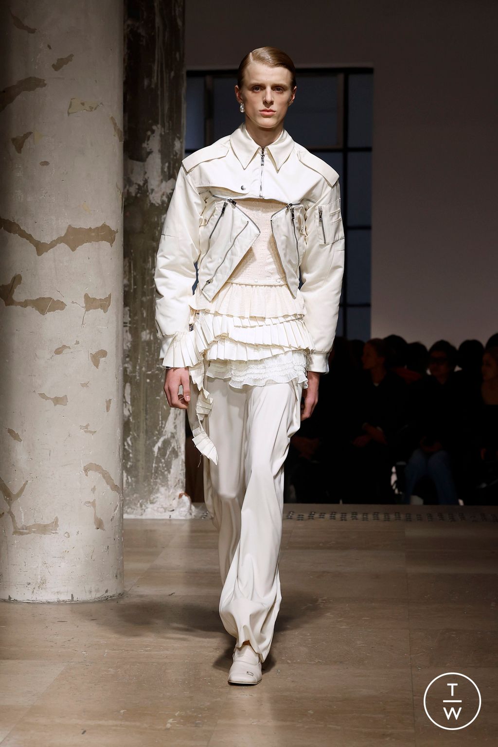 Fashion Week Paris Spring-Summer 2025 look 33 from the Rokh collection womenswear