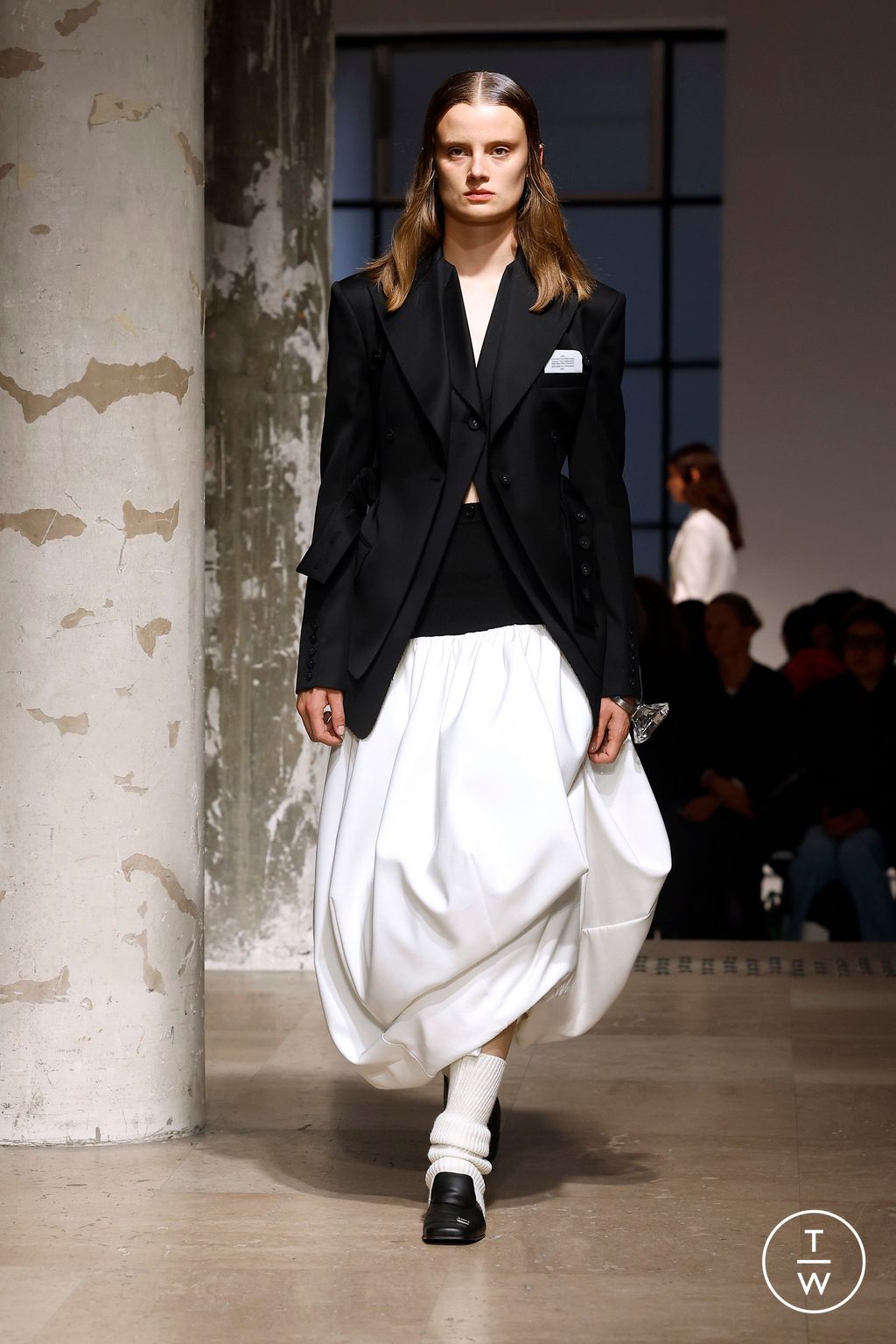 Fashion Week Paris Spring/Summer 2025 look 35 from the Rokh collection womenswear
