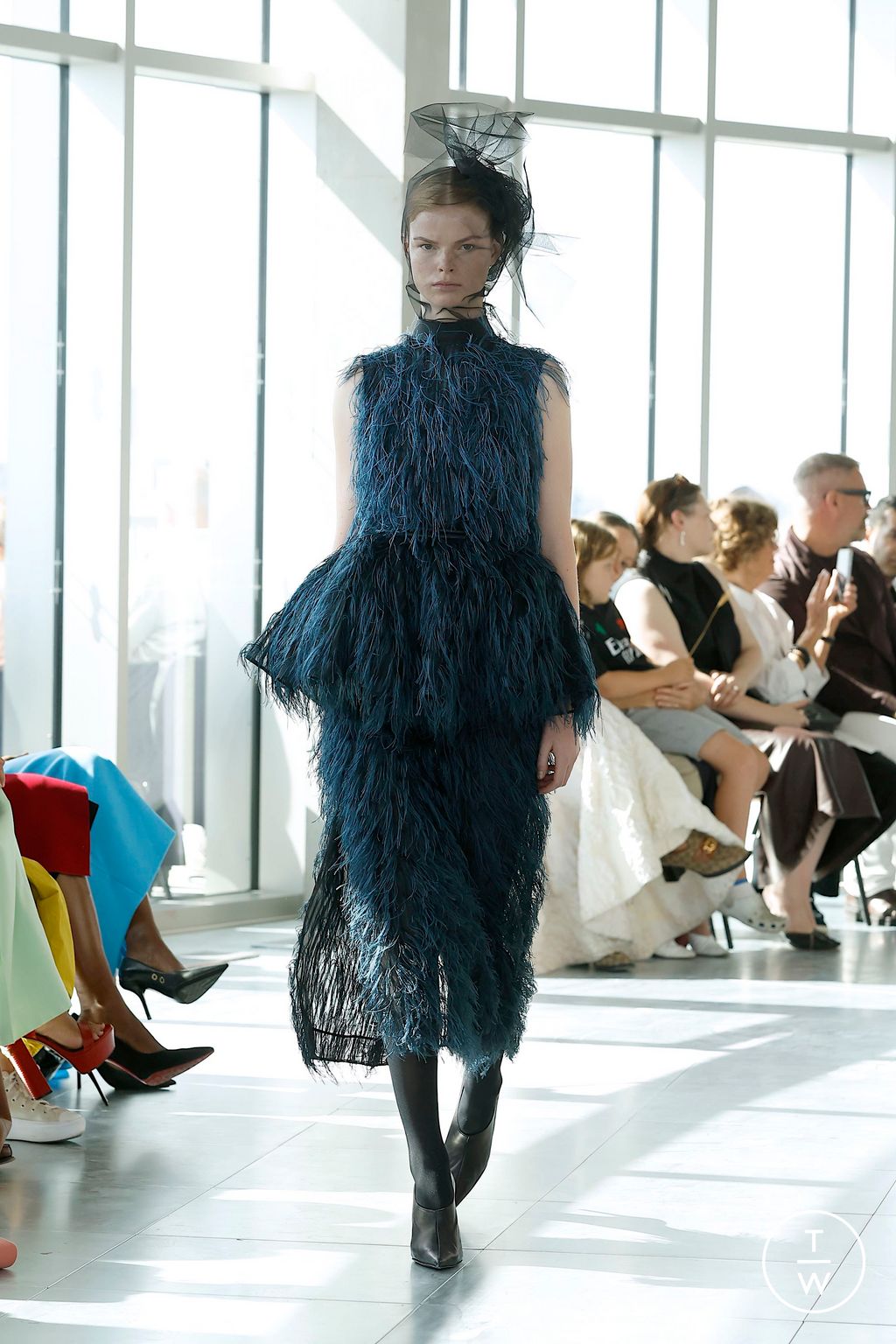 Fashion Week London Spring/Summer 2025 look 12 from the Roksanda collection womenswear