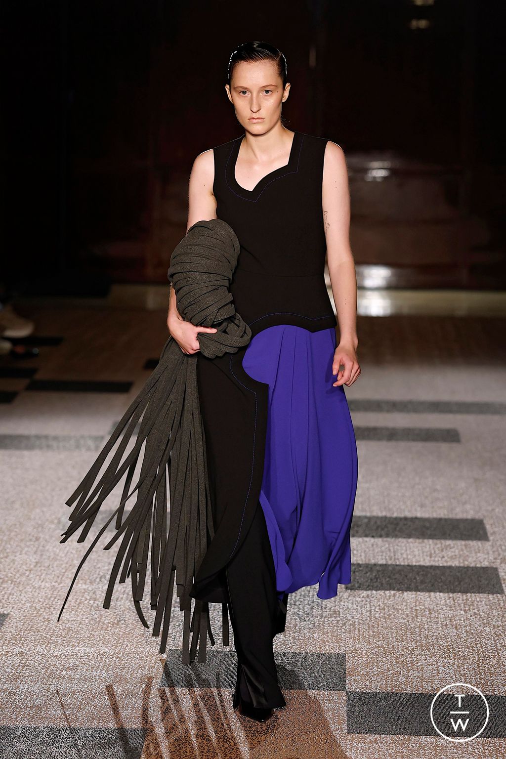 Fashion Week London Spring/Summer 2026 look 24 from the Roksanda collection womenswear