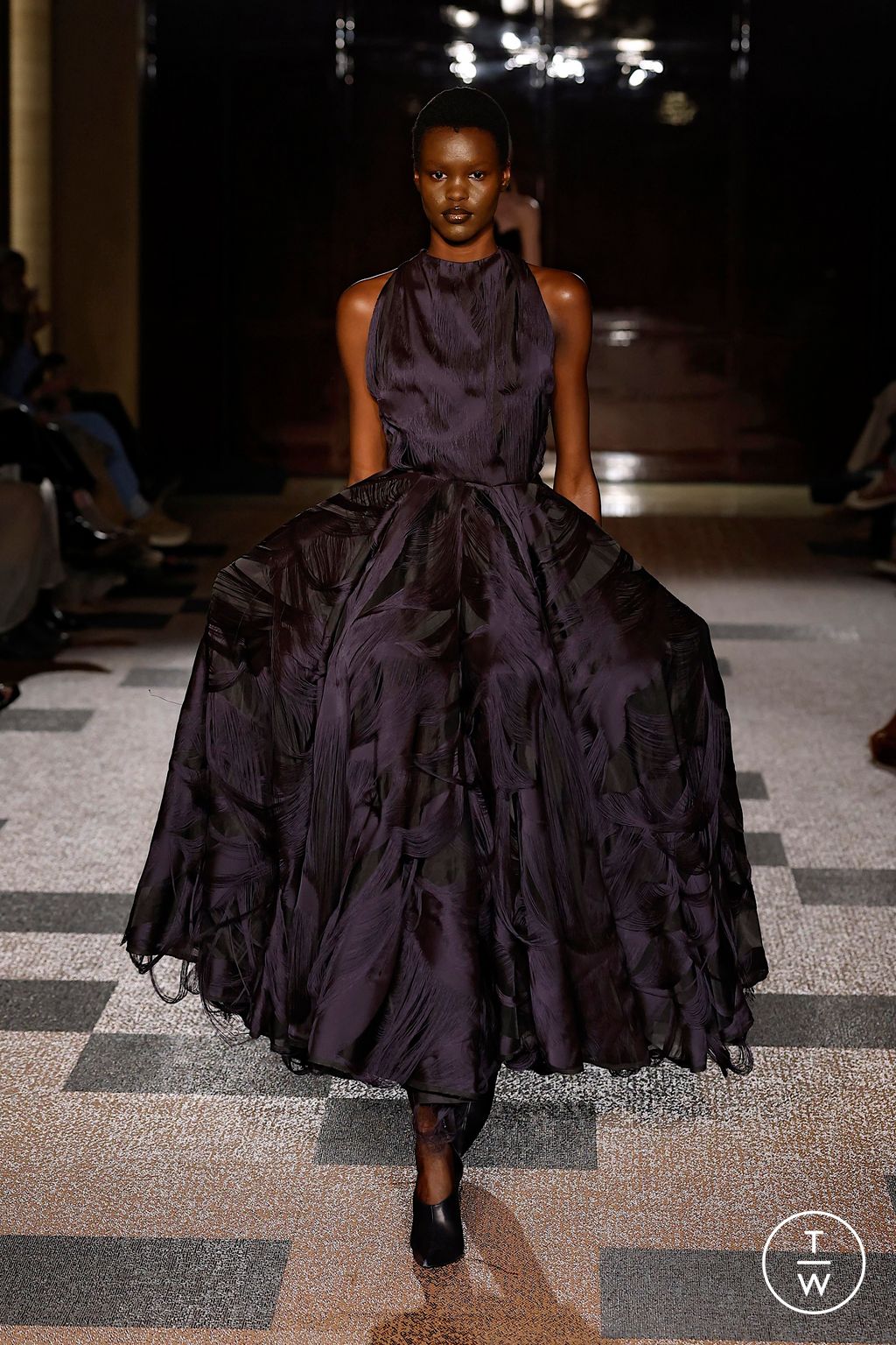 Fashion Week London Spring/Summer 2026 look 27 from the Roksanda collection 女装