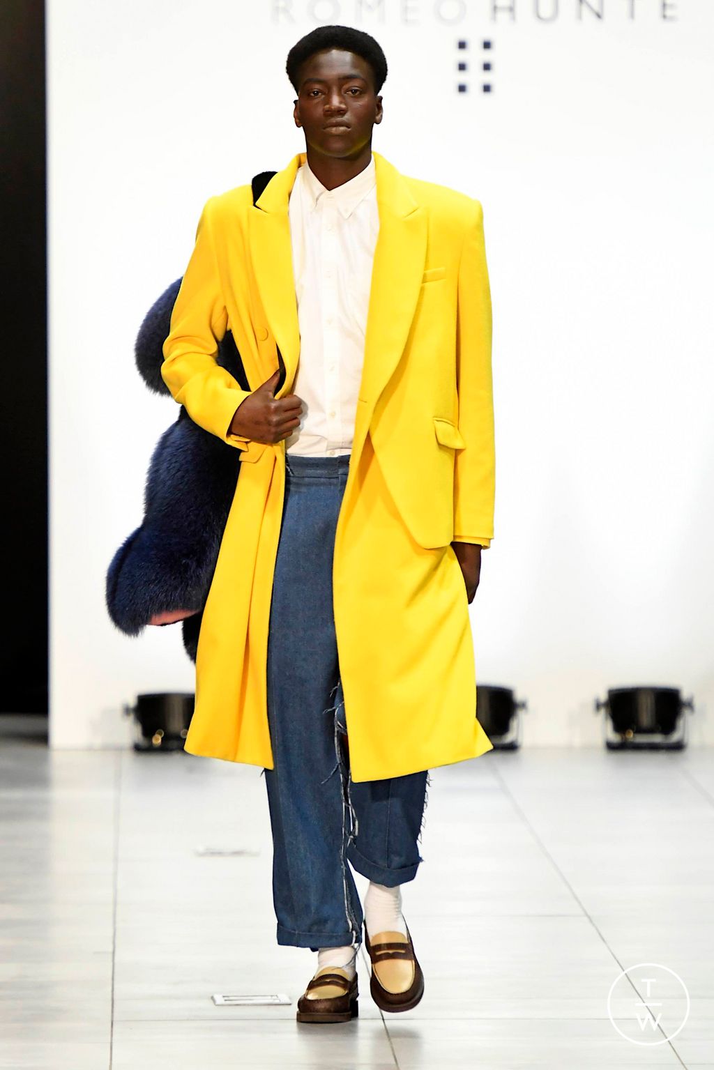 Fashion Week New York Fall/Winter 2024 look 2 from the Romeo Hunte collection womenswear
