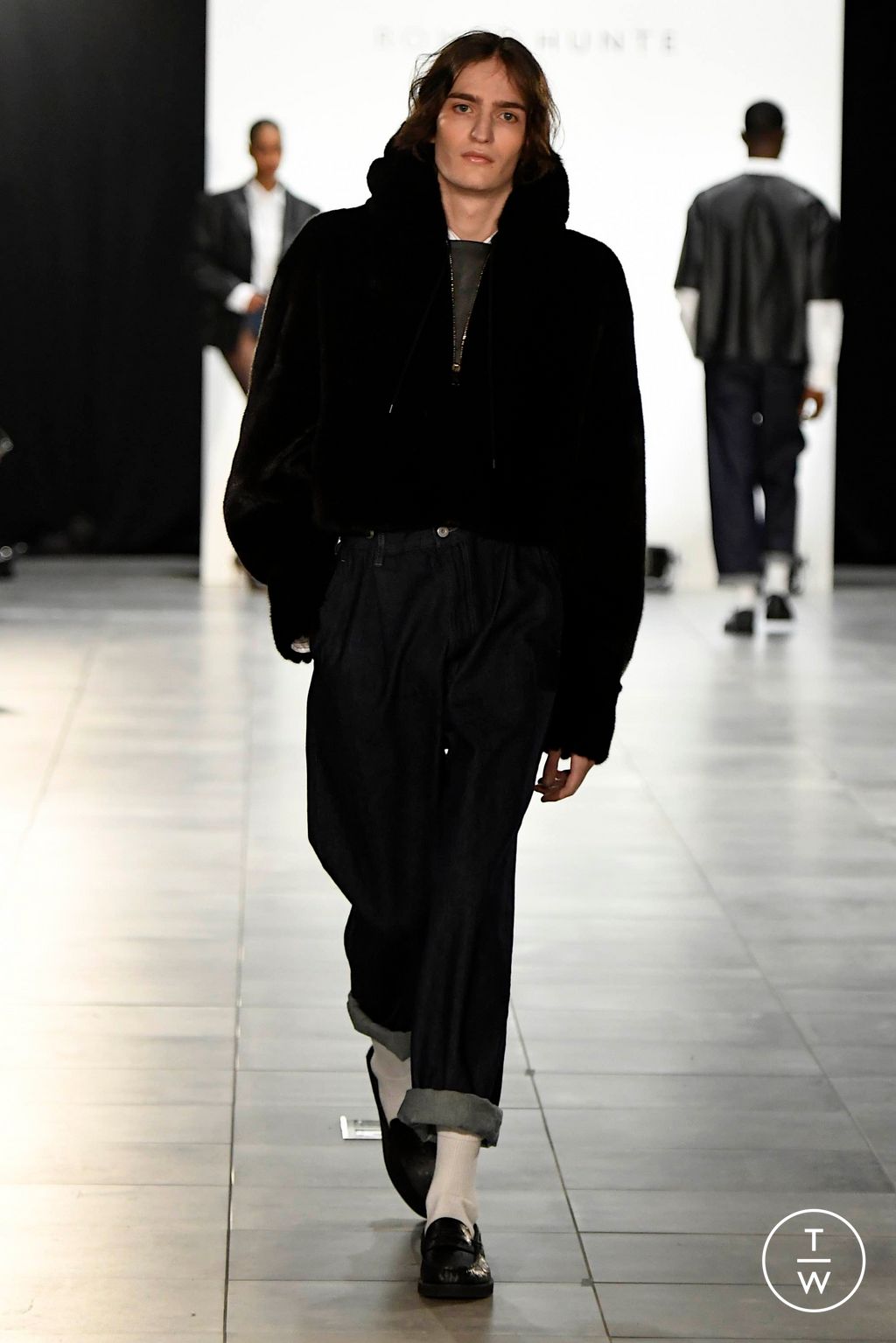 Fashion Week New York Fall/Winter 2024 look 9 from the Romeo Hunte collection 女装