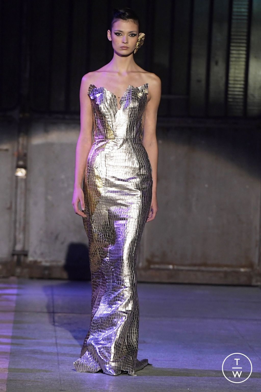 Fashion Week Paris Spring/Summer 2024 look 2 from the Ronald Van Der Kemp collection couture