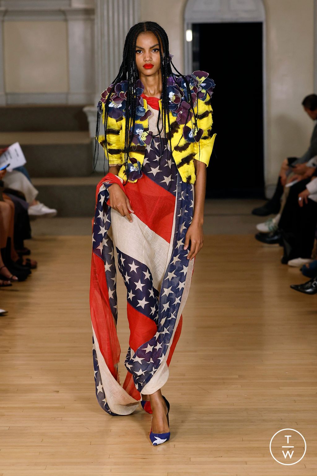 Fashion Week New York Spring-Summer 2025 look 27 from the Ronald Van Der Kemp collection womenswear