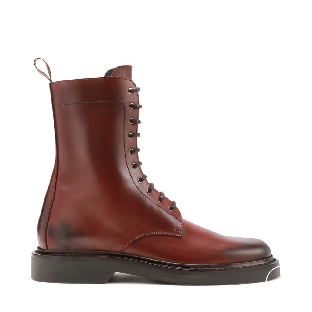 Fashion Week New York Fall/Winter 2025 look 12 de la collection Jimmy Choo menswear accessories