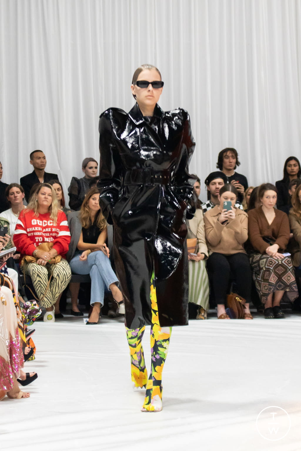 Fashion Week London Spring/Summer 2022 look 18 de la collection Richard Quinn womenswear