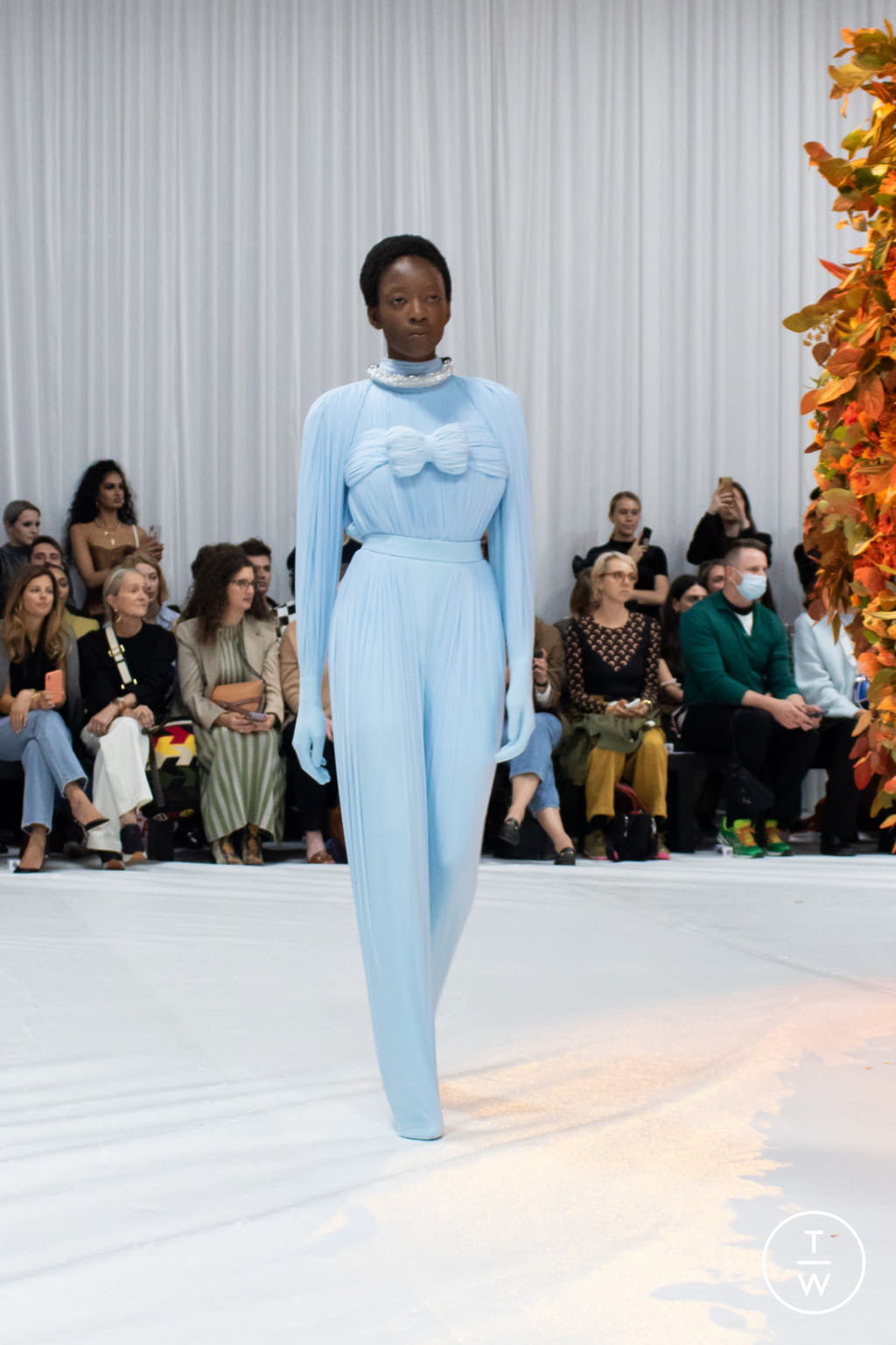 Fashion Week London Spring/Summer 2022 look 6 de la collection Richard Quinn womenswear