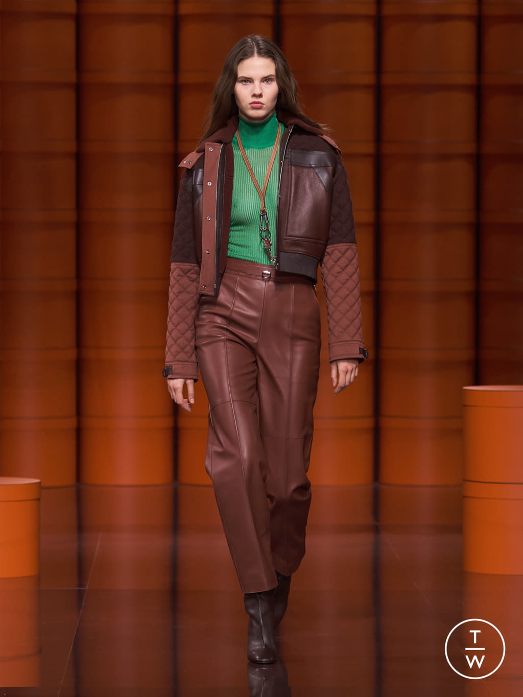 Fashion Week Paris Fall/Winter 2021 look 25 from the Hermès collection womenswear