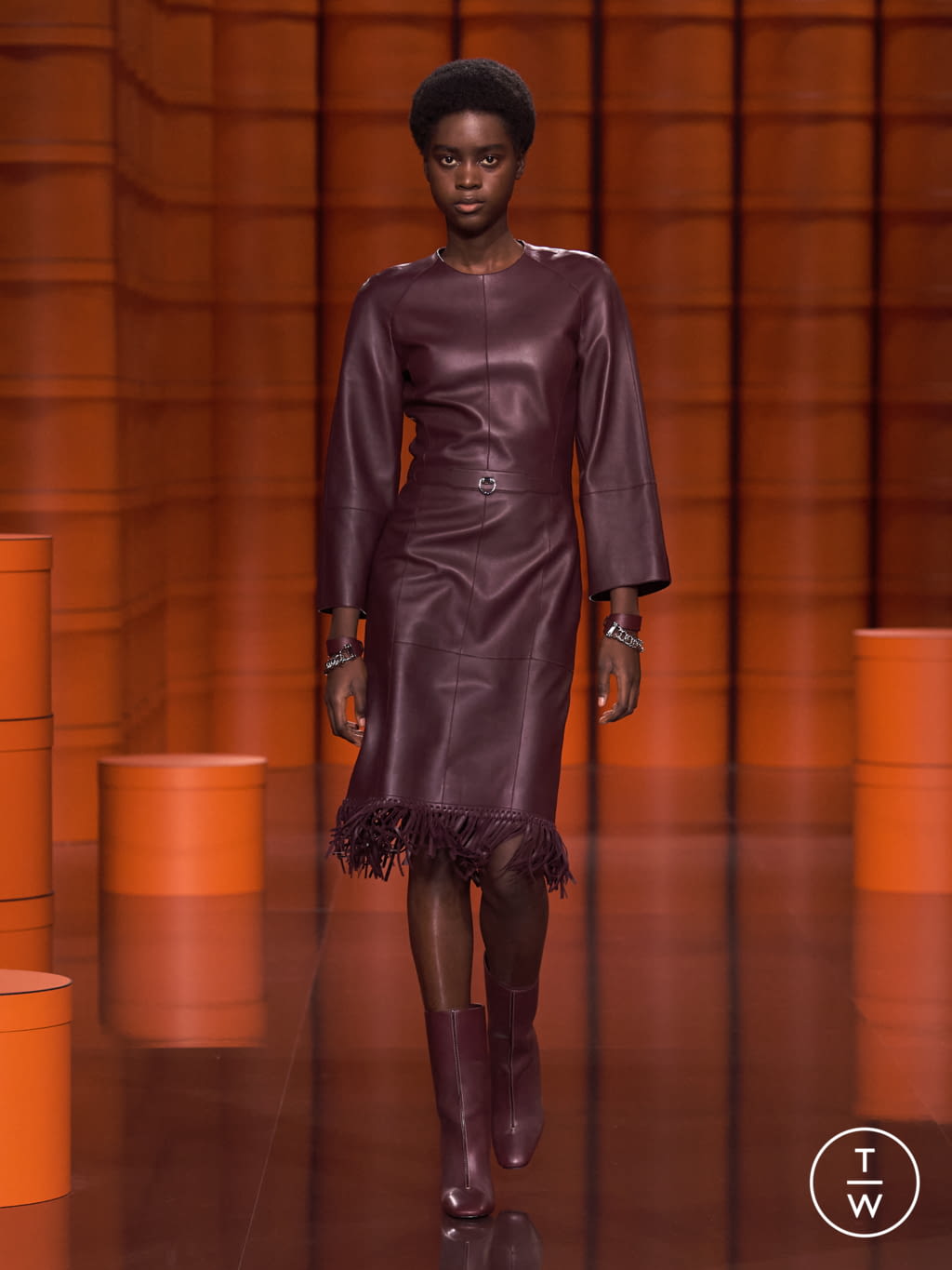 Fashion Week Paris Fall/Winter 2021 look 37 from the Hermès collection womenswear