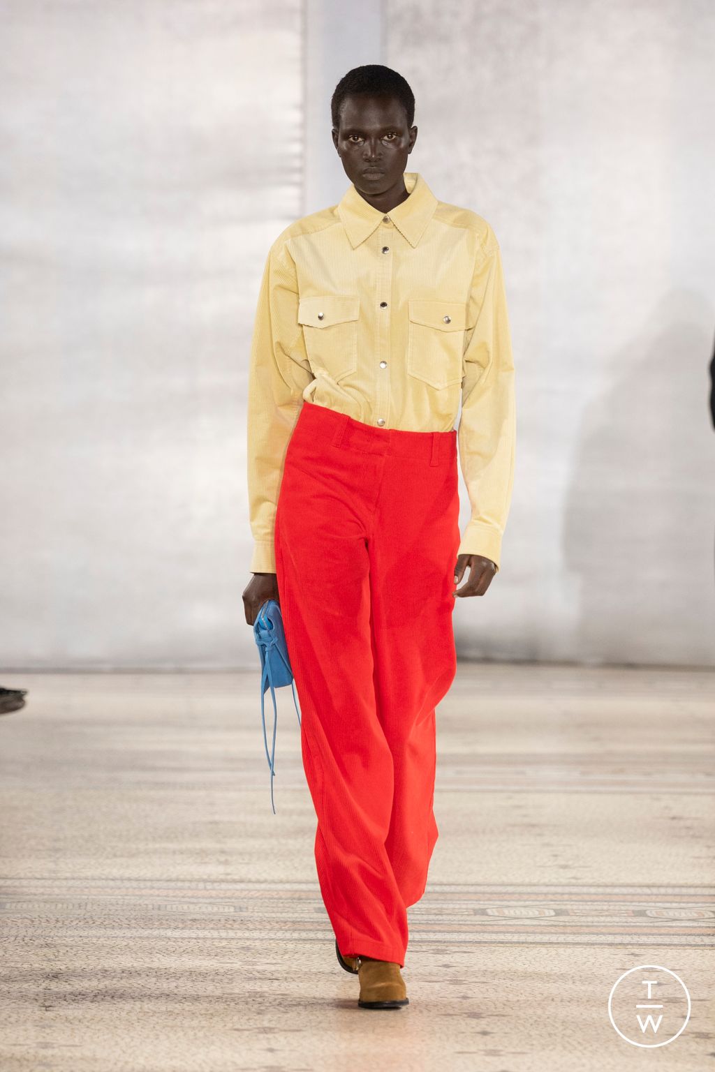 Fashion Week Paris Fall/Winter 2026 look 24 from the System collection 男装