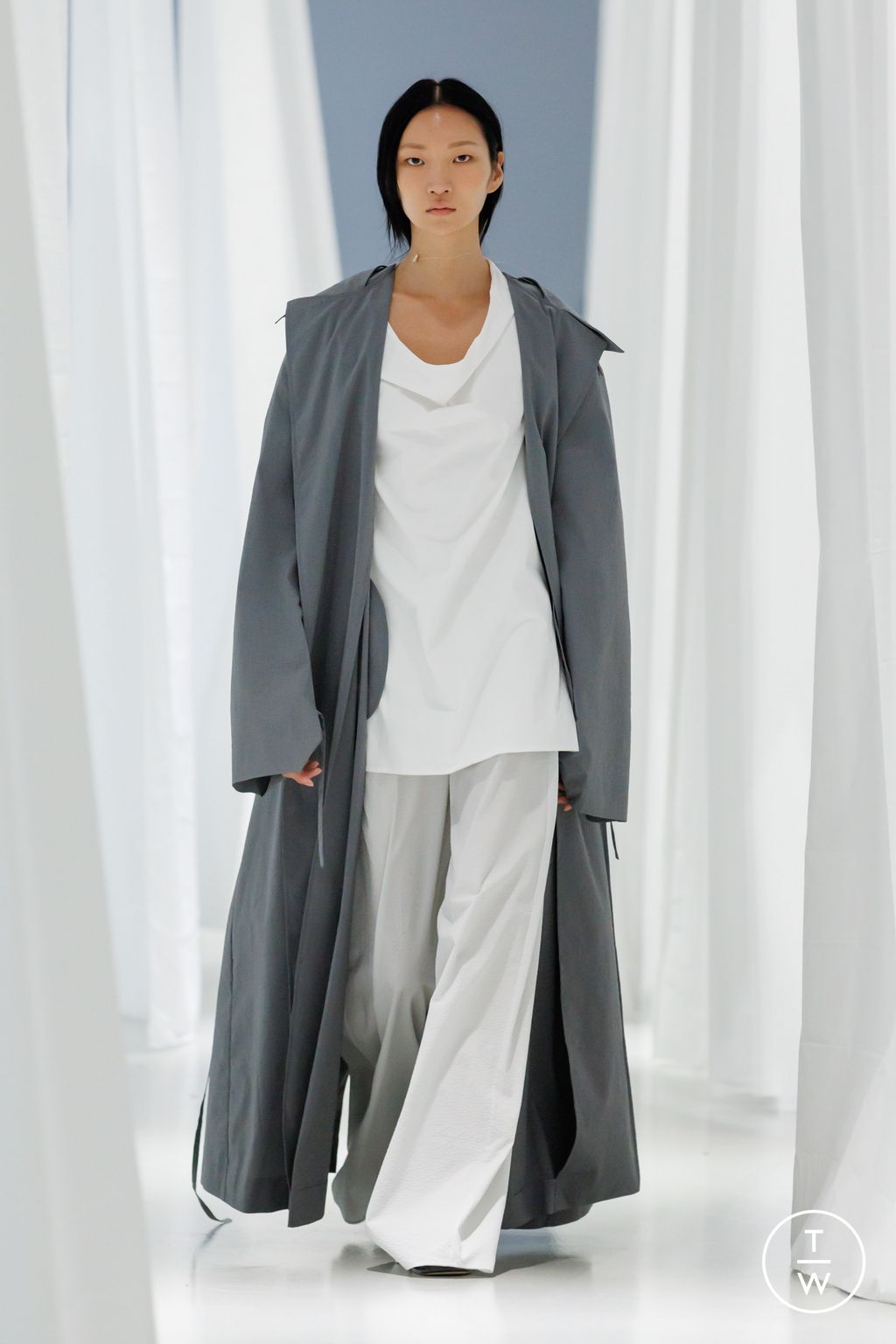 Fashion Week Paris Spring/Summer 2024 look 19 from the Ruohan collection 女装
