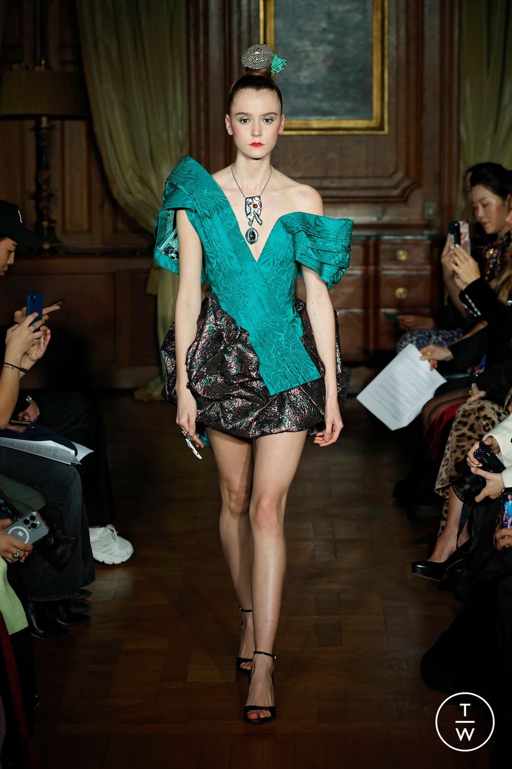 Fashion Week Paris Spring/Summer 2025 look 13 from the Ronald Van Der Kemp collection couture