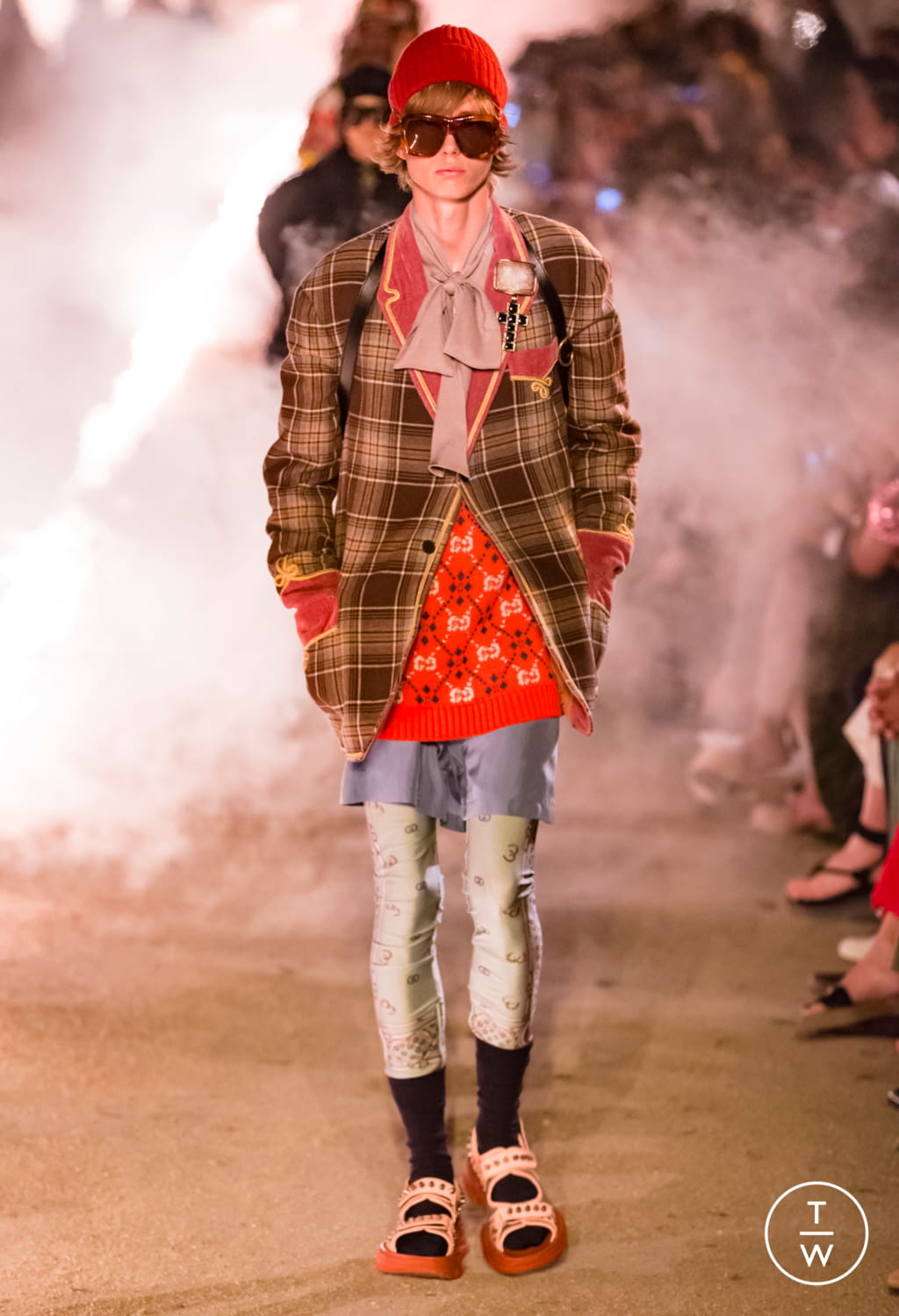 Fashion Week Paris Resort 2019 look 102 from the Gucci collection menswear