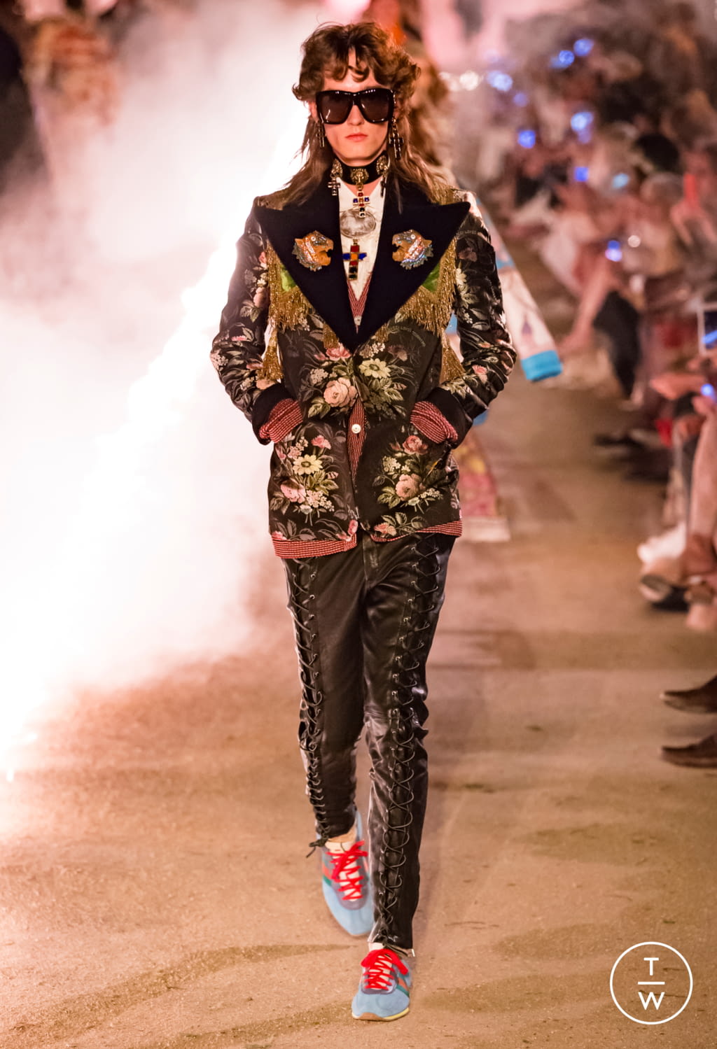 Fashion Week Paris Resort 2019 look 84 de la collection Gucci menswear