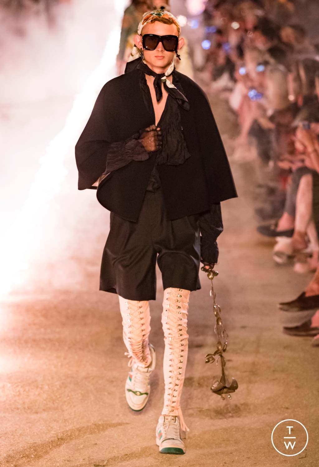 Fashion Week Paris Resort 2019 look 94 de la collection Gucci menswear