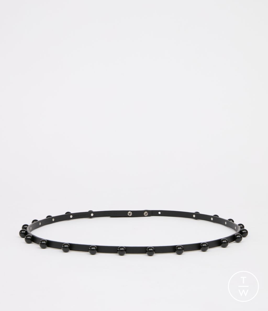 Fashion Week Florence - Pitti Fall/Winter 2025 look 3 de la collection MM6 Maison Margiela menswear accessories