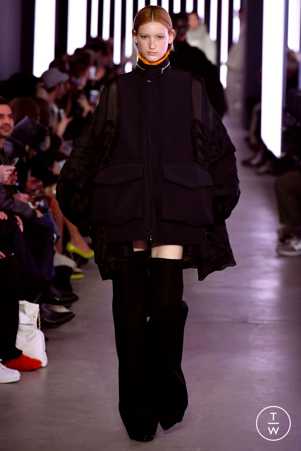 Fashion Week Paris Fall/Winter 2024 look 3 from the Sacai collection 女装