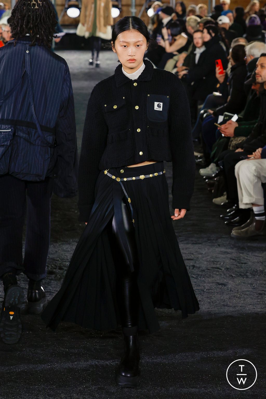 Fashion Week Paris Fall/Winter 2023 look 21 de la collection Sacai menswear