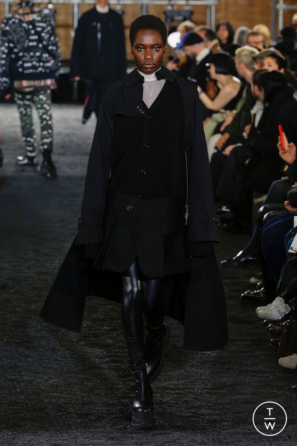 Fashion Week Paris Fall/Winter 2023 look 48 from the Sacai collection menswear