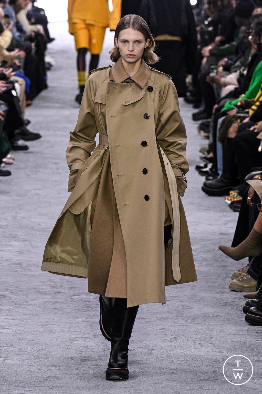 Fashion Week Paris Fall/Winter 2024 look 31 from the Sacai collection 男装