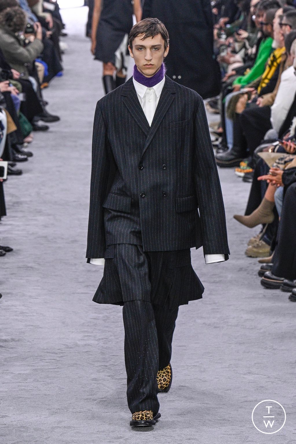 Fashion Week Paris Fall/Winter 2024 look 52 from the Sacai collection menswear