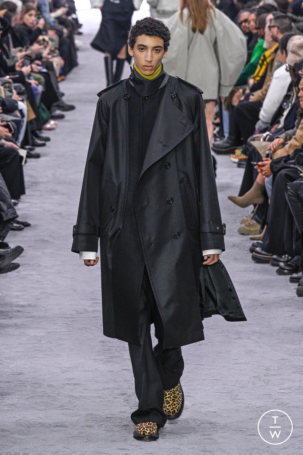 Fashion Week Paris Fall/Winter 2024 look 59 from the Sacai collection menswear