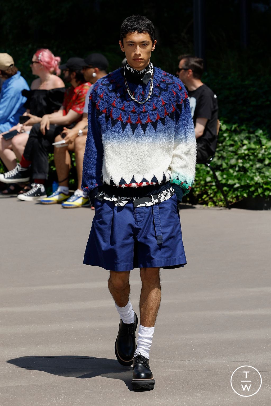 Fashion Week Paris Spring/Summer 2024 look 30 from the Sacai collection menswear