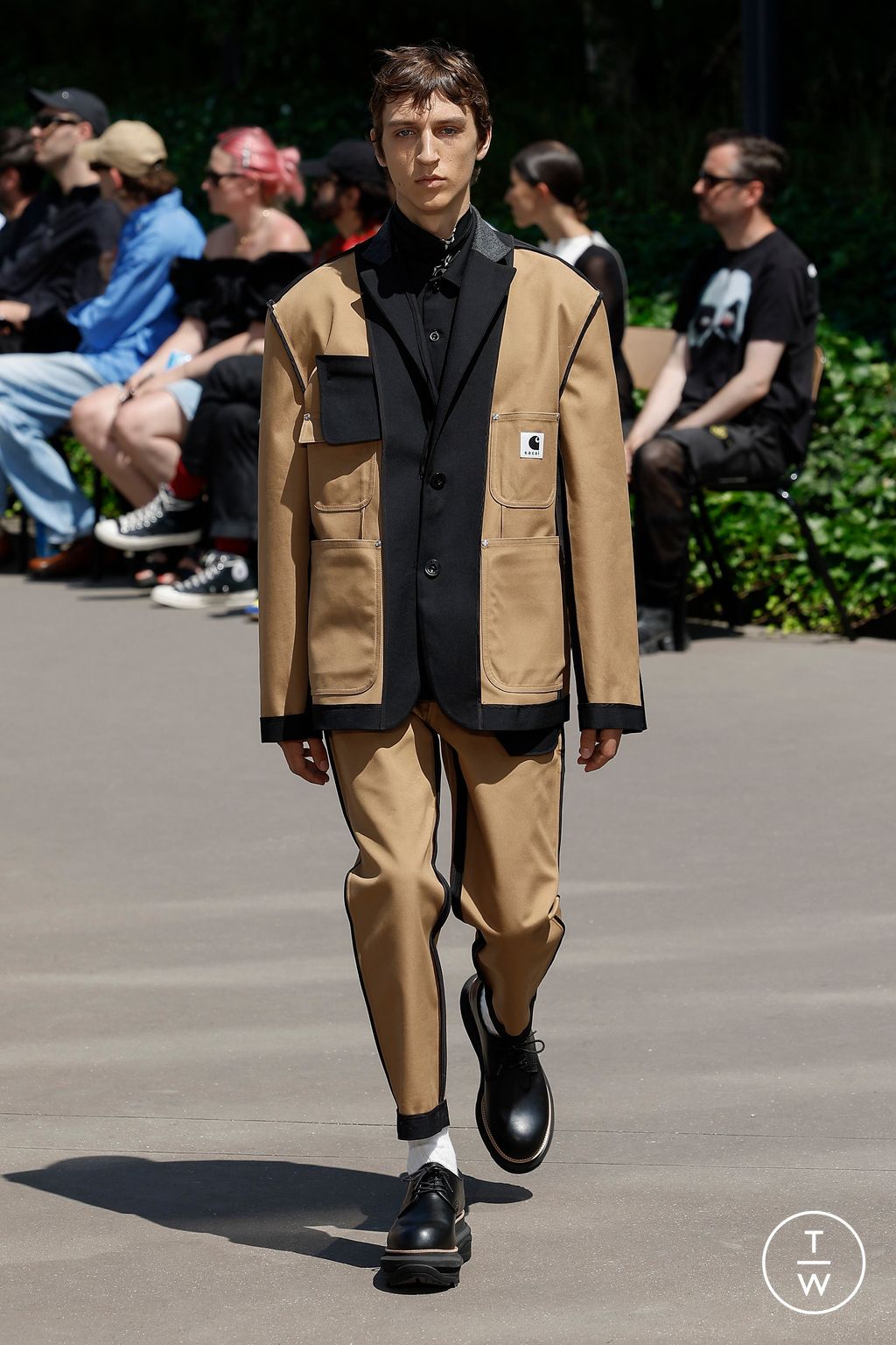 Fashion Week Paris Spring/Summer 2024 look 59 from the Sacai collection menswear