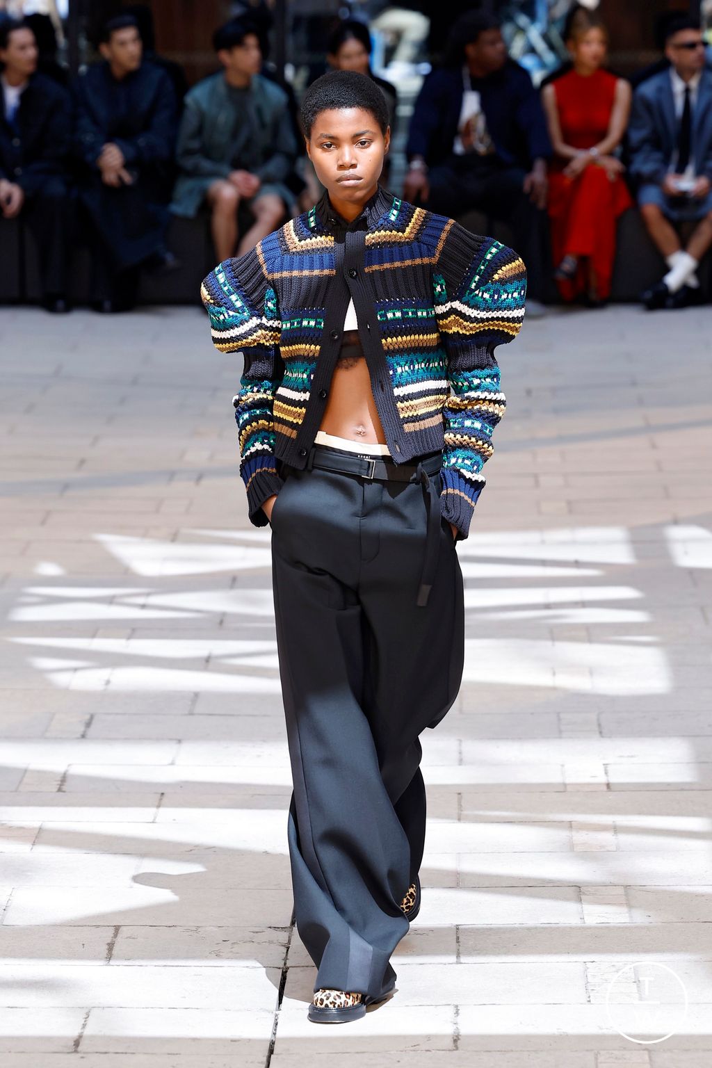Fashion Week Paris Spring-Summer 2025 look 32 from the Sacai collection menswear