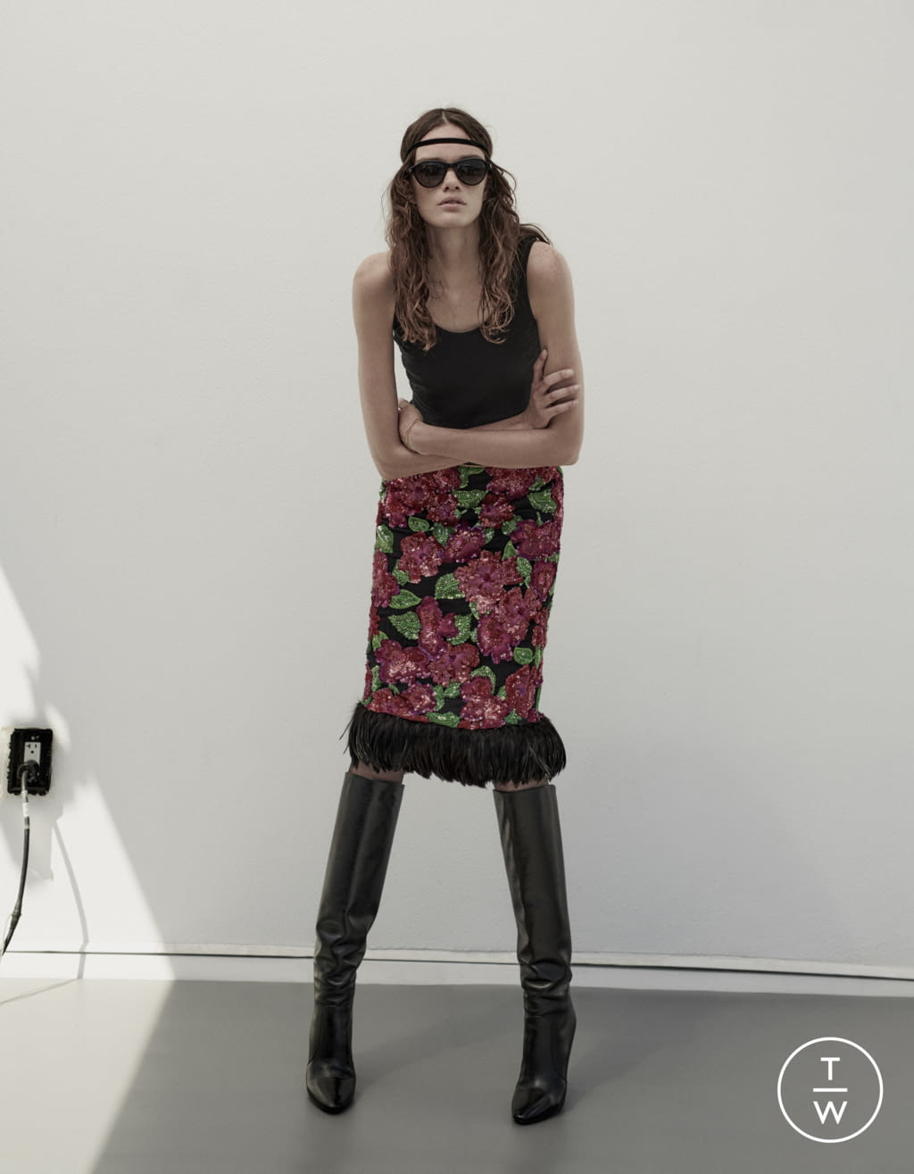 Fashion Week Paris Resort 2022 look 25 de la collection Saint Laurent womenswear
