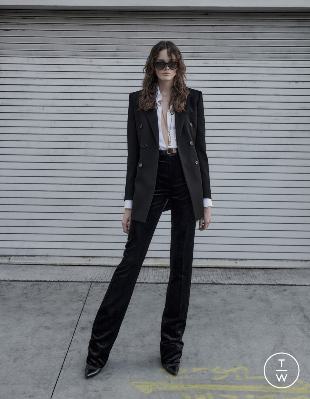 Fashion Week Paris Resort 2022 look 53 from the Saint Laurent collection womenswear