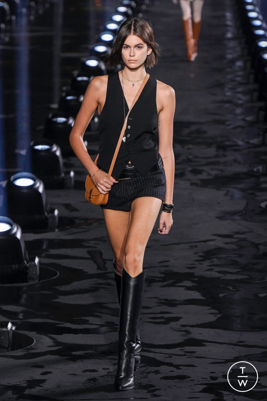 Fashion Week Paris Spring/Summer 2020 look 7 from the Saint Laurent collection womenswear