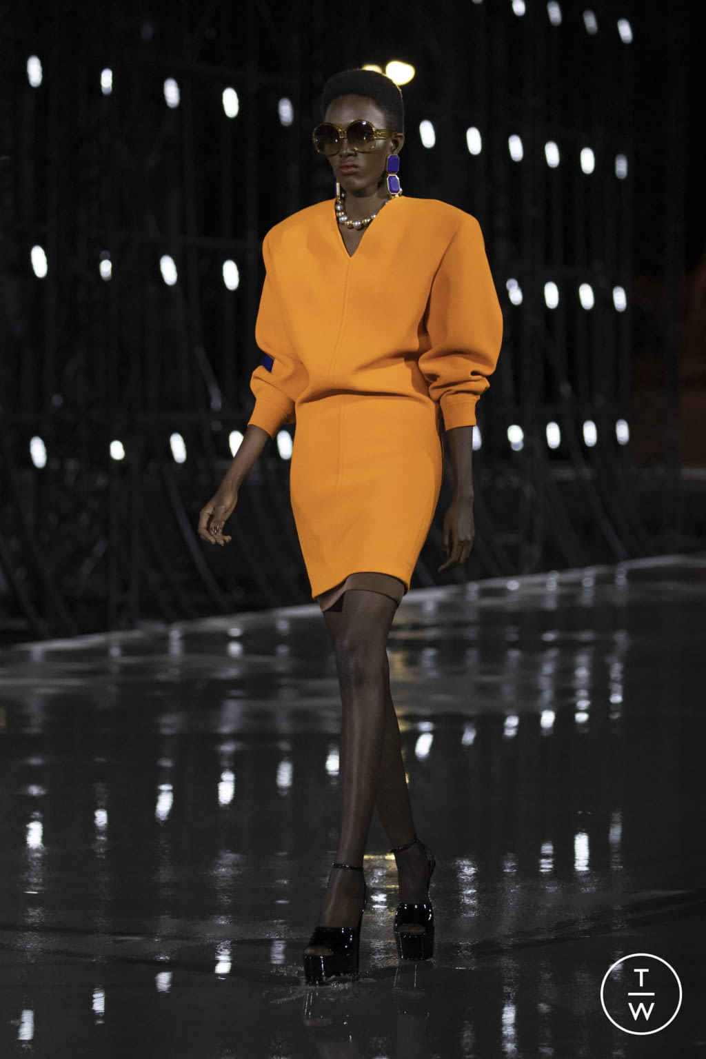 Fashion Week Paris Spring/Summer 2022 look 44 from the Saint Laurent collection womenswear