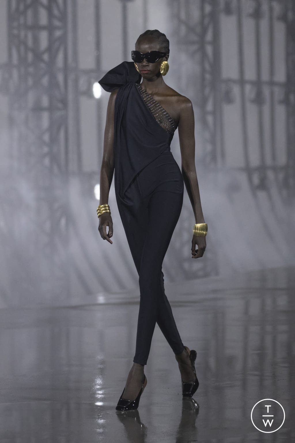 Fashion Week Paris Spring/Summer 2022 look 57 de la collection Saint Laurent womenswear