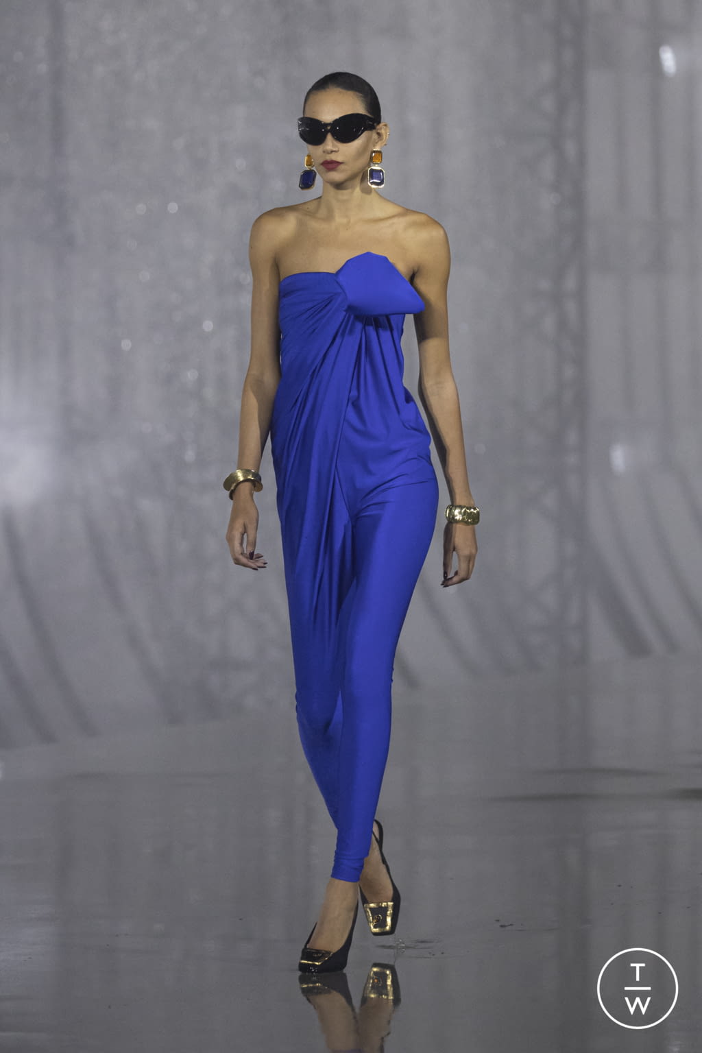 Fashion Week Paris Spring/Summer 2022 look 59 de la collection Saint Laurent womenswear