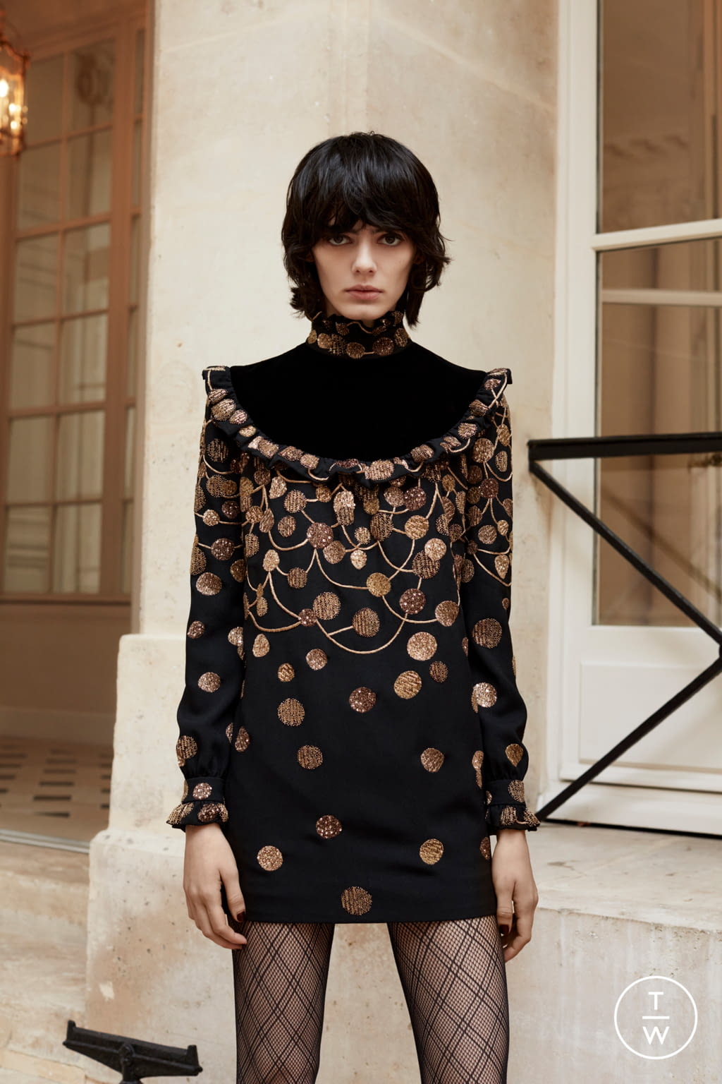 Fashion Week Paris Pre-Fall 2021 look 5 from the Saint Laurent collection womenswear